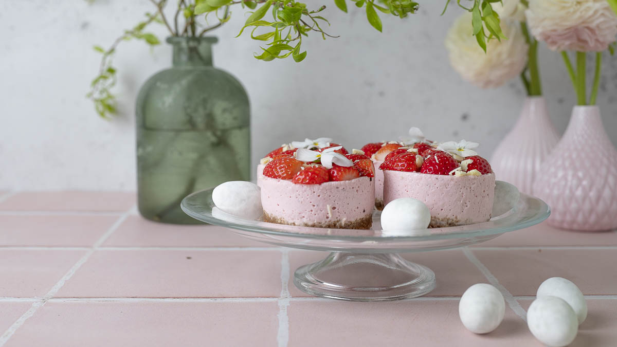 No-bake cheesecake | aardbeien en witte chocolade