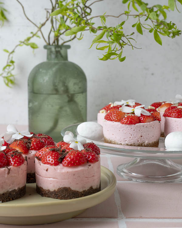 Vegan En Niet Vegan Aardbeien Cheesecakes