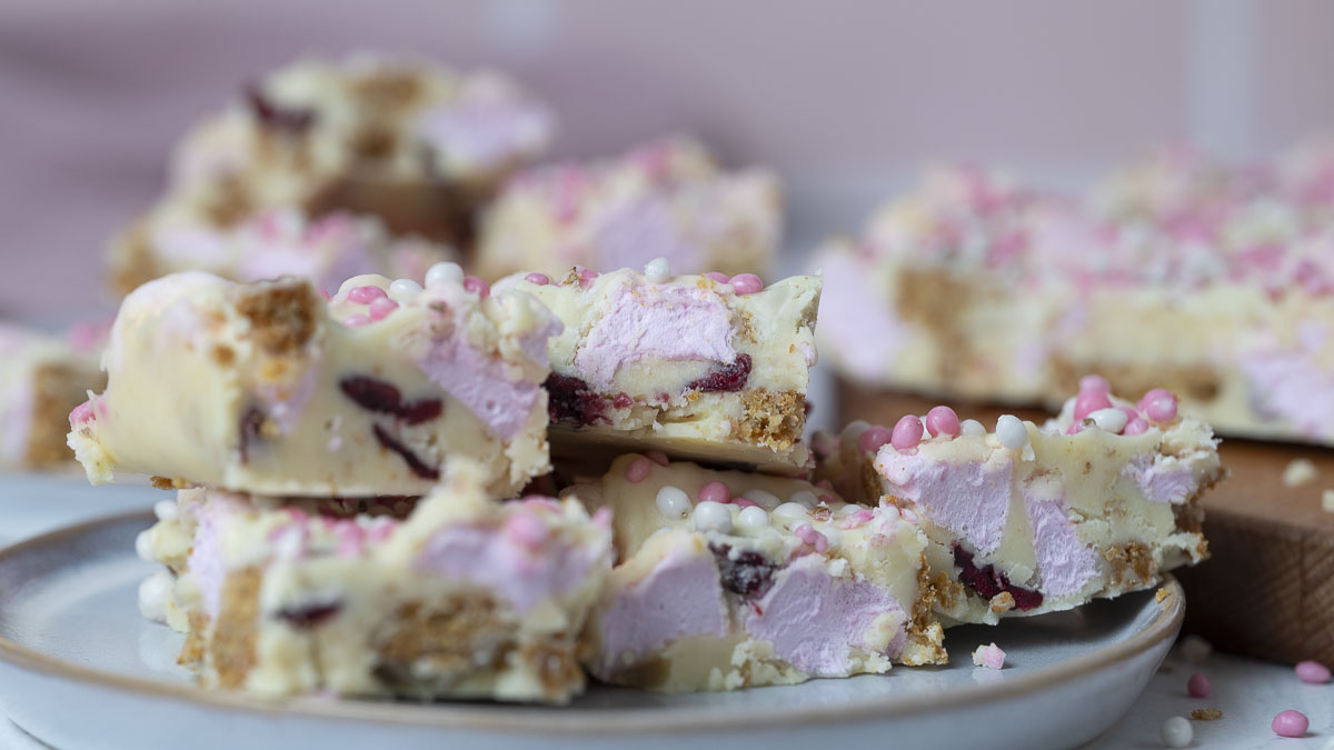 Roze Rocky Road | Kraamtraktatie